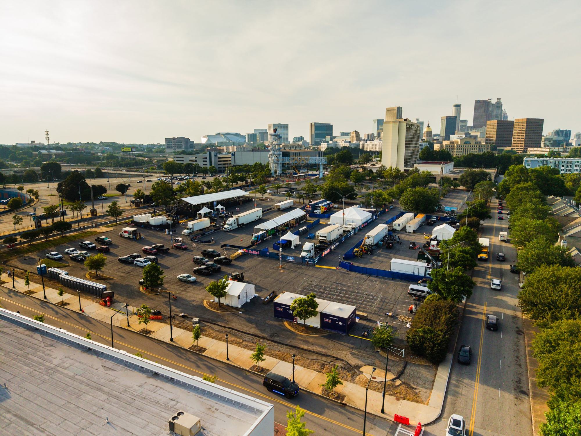 Large-scale event tent installation in Atlanta by Classic Tents & Events